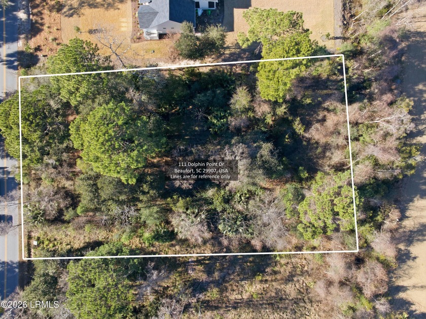 Well-positioned homesite on Cat Island, offering picturesque - Beach Lot for sale in Beaufort, South Carolina on Beachhouse.com