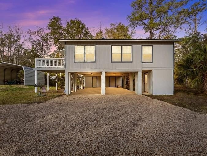 Welcome to the charm of Steinhatchee River living! This - Beach Home for sale in Steinhatchee, Florida on Beachhouse.com