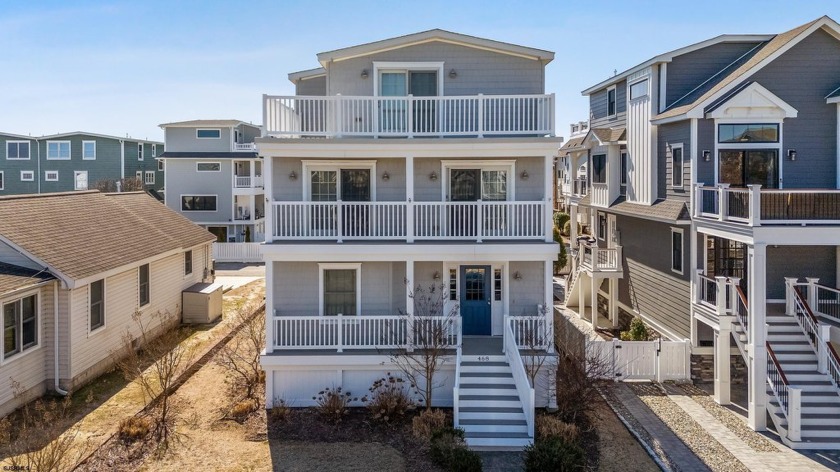 Charming 5-Bedroom Beach Retreat - Prime Location Close to Town! - Beach Home for sale in Avalon, New Jersey on Beachhouse.com