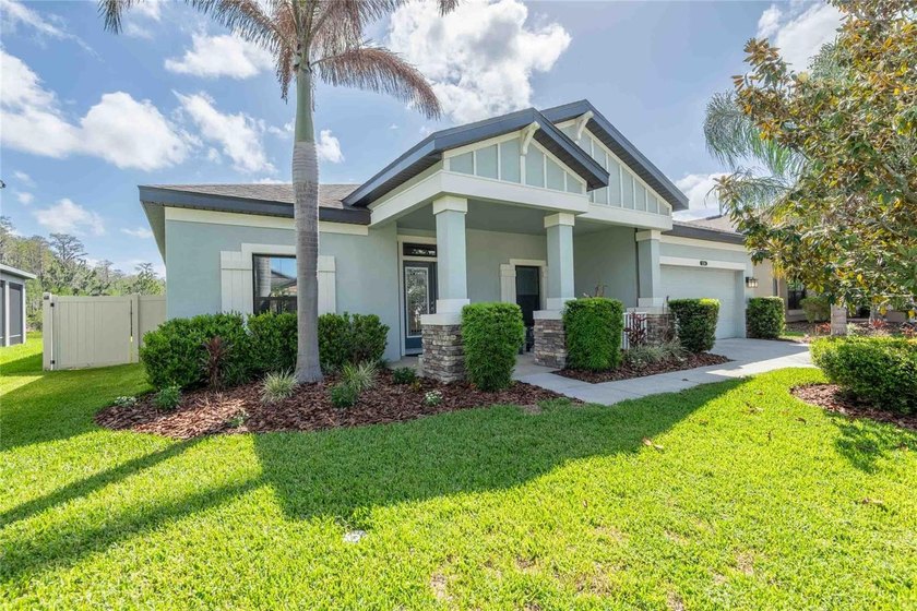 WOW!   This M/I (modified Kendall Floorplan) is a rare Connerton - Beach Home for sale in Land O Lakes, Florida on Beachhouse.com