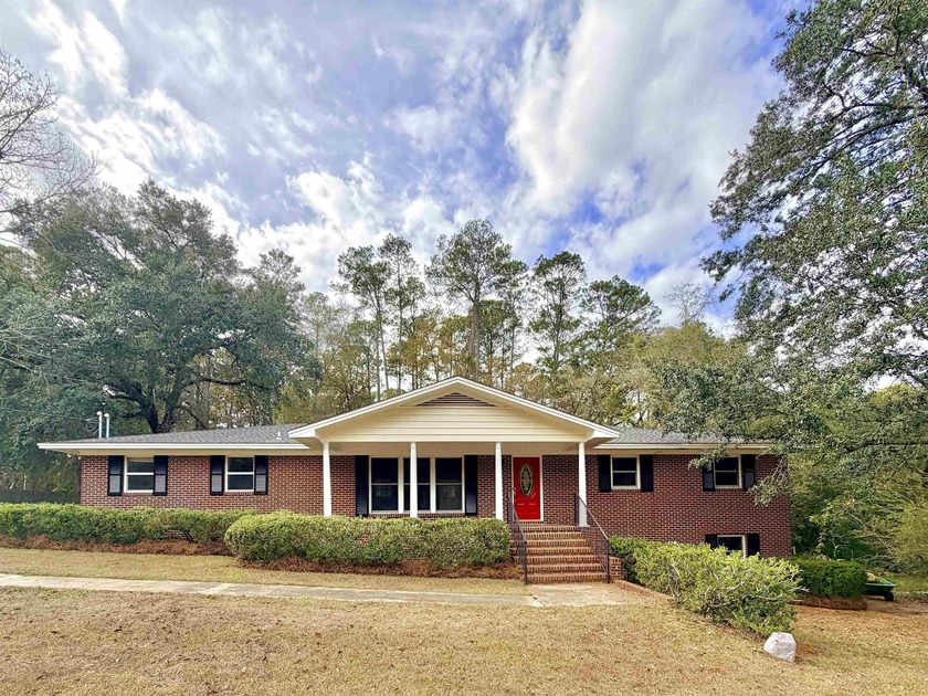 Set in the desirable Lakeshore area, this new listing on Sharer - Beach Home for sale in Tallahassee, Florida on Beachhouse.com