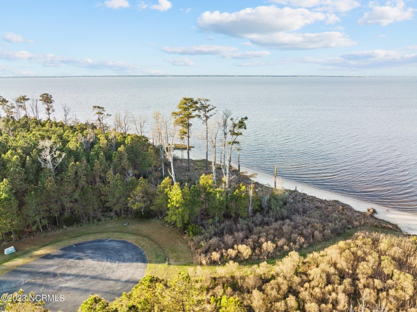 Over .6 ACRE WATERFRONT lot with sandy beach in private gated - Beach Lot for sale in Beaufort, North Carolina on Beachhouse.com