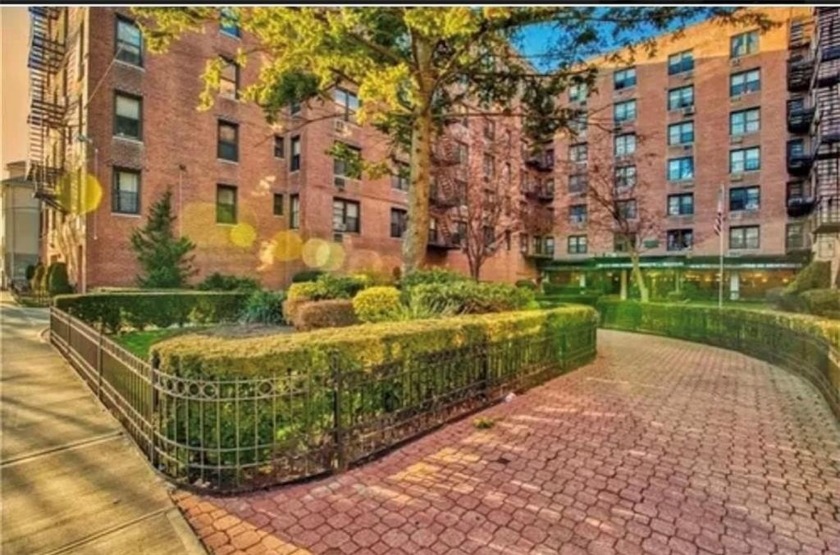 Perfect one bedroom apartment in the heart of Sheepshead-bay - Beach Other for sale in Brooklyn, New York on Beachhouse.com