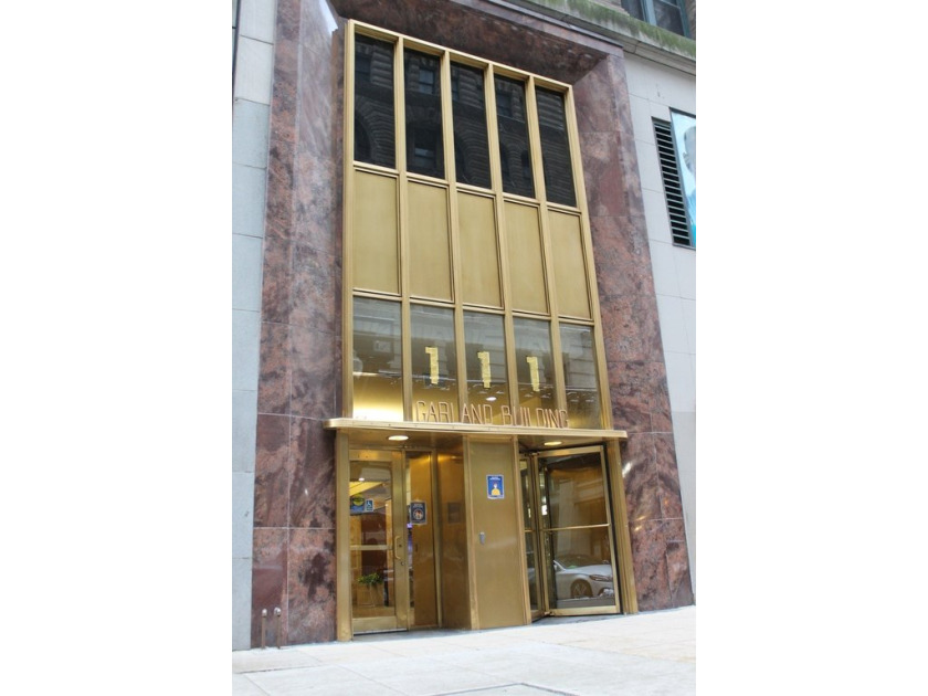 Don't miss this portfolio investment opportunity in the iconic - Beach Commercial for sale in Chicago, Illinois on Beachhouse.com