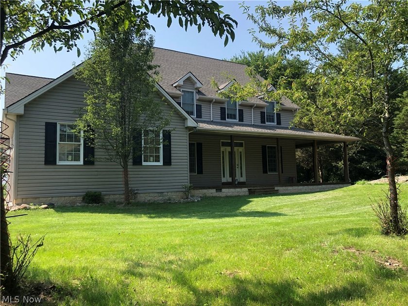 Welcome to the Island's hidden gem. Enjoy the best both worlds - Beach Home for sale in Kelleys Island, Ohio on Beachhouse.com