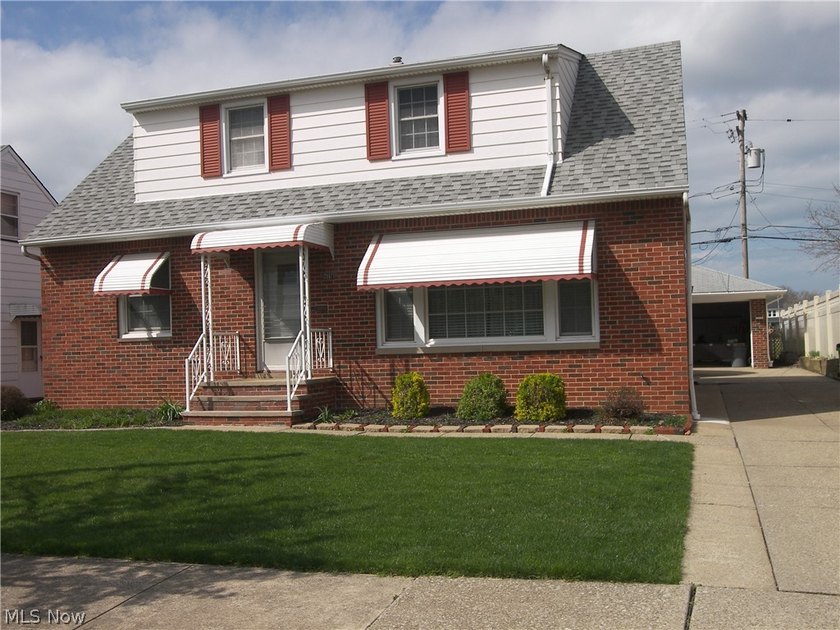 Here is a custom built 1965 1 owner brick bungalow awaiting its - Beach Home for sale in Euclid, Ohio on Beachhouse.com