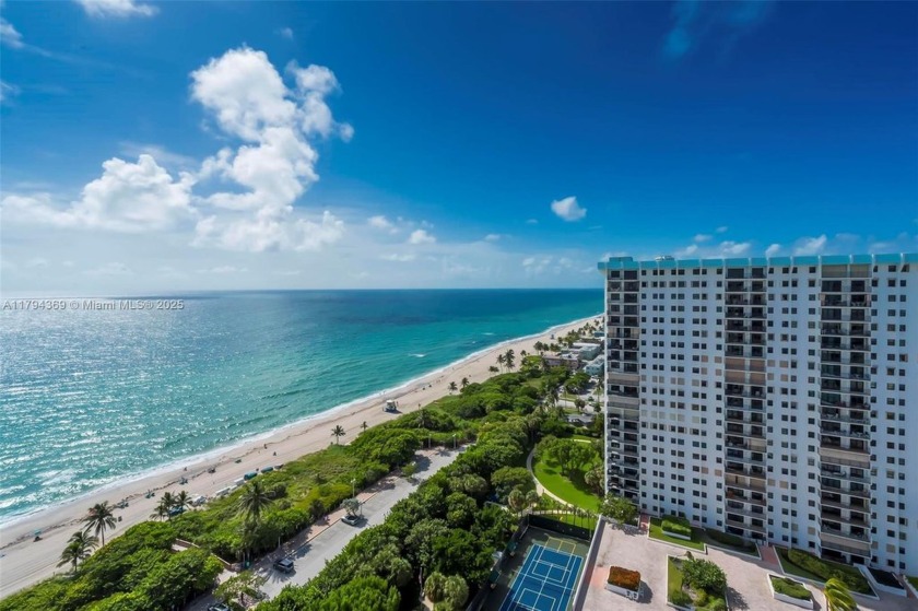 Beautiful 2-bedroom, 2-bath unit located in the highly - Beach Condo for sale in Hollywood, Florida on Beachhouse.com