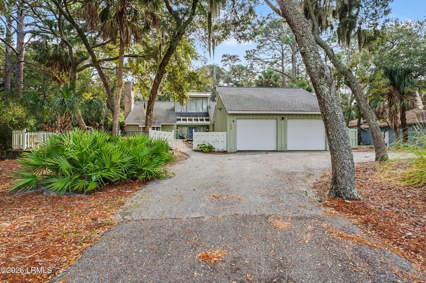 Located in the heart of Fripp Island, 264 Tarpon Blvd offers the - Beach Home for sale in Fripp Island, South Carolina on Beachhouse.com