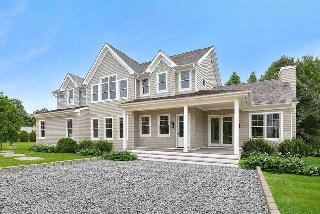 The jewel in the crown of Quogue Mews featuring 4,500 sq.ft - Beach Home for sale in Quogue, New York on Beachhouse.com
