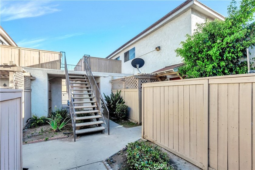 Fantastic opportunity to own and upper level Capistrano Villas - Beach Condo for sale in San Juan Capistrano, California on Beachhouse.com