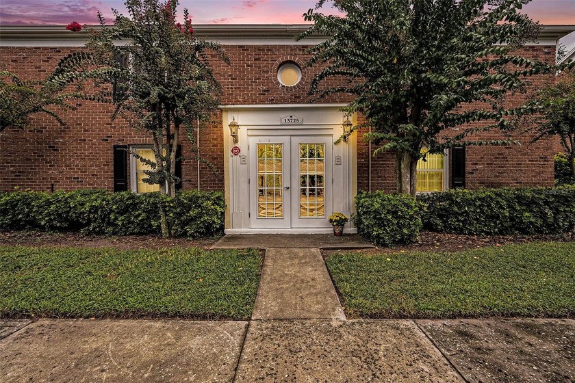 Welcome to this beautifully updated top corner condo offering - Beach Condo for sale in Tampa, Florida on Beachhouse.com