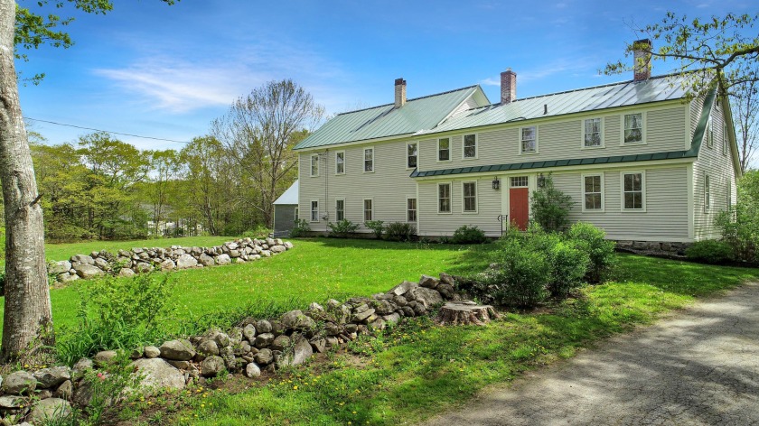 Unique and charming Bed & Breakfast and Event Venue in the - Beach Commercial for sale in Bristol, Maine on Beachhouse.com