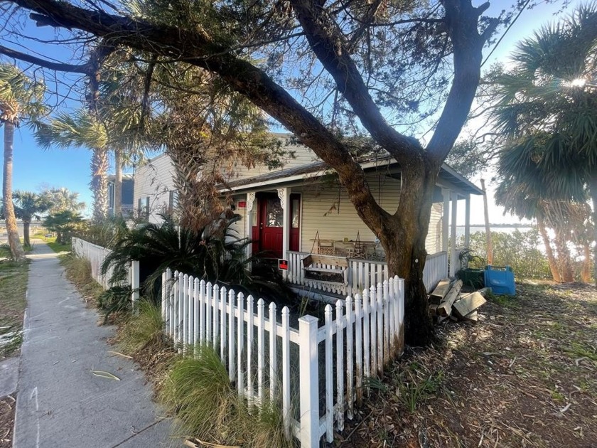 Charming Waterfront Home in Cedar Key - Stunning Sunsets  Prime - Beach Home for sale in Cedar Key, Florida on Beachhouse.com
