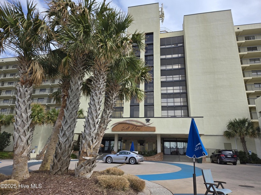 Oceanfront at Shell Island Resort! Beautiful 7th floor king unit - Beach Condo for sale in Wrightsville Beach, North Carolina on Beachhouse.com