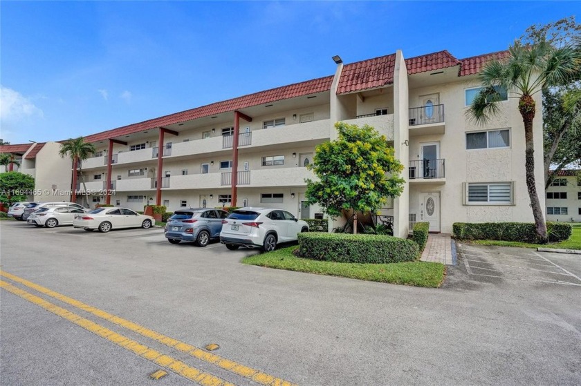 Welcome to your dream condo in the heart of Pembroke - Beach Condo for sale in Pembroke Pines, Florida on Beachhouse.com