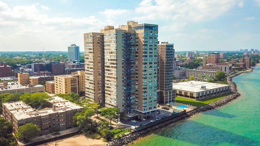 Enjoy breathtaking lake views from every window in this - Beach Condo for sale in Chicago, Illinois on Beachhouse.com