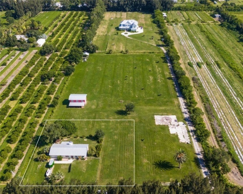 Rare opportunity to own a 1-acre property in Vero Beach with no - Beach Home for sale in Vero Beach, Florida on Beachhouse.com