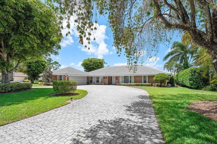 Exceptional Golf Course Living - Privacy, Views, and - Beach Home for sale in Atlantis, Florida on Beachhouse.com