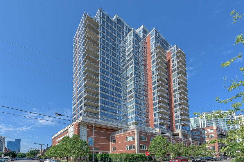 ***Penthouse-Level Luxury in the Historic Prairie District*** - Beach Condo for sale in Chicago, Illinois on Beachhouse.com