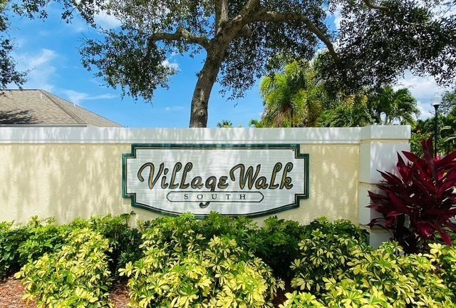 Enjoy peaceful water and preserve views offering excellent - Beach Townhome/Townhouse for sale in Vero Beach, Florida on Beachhouse.com