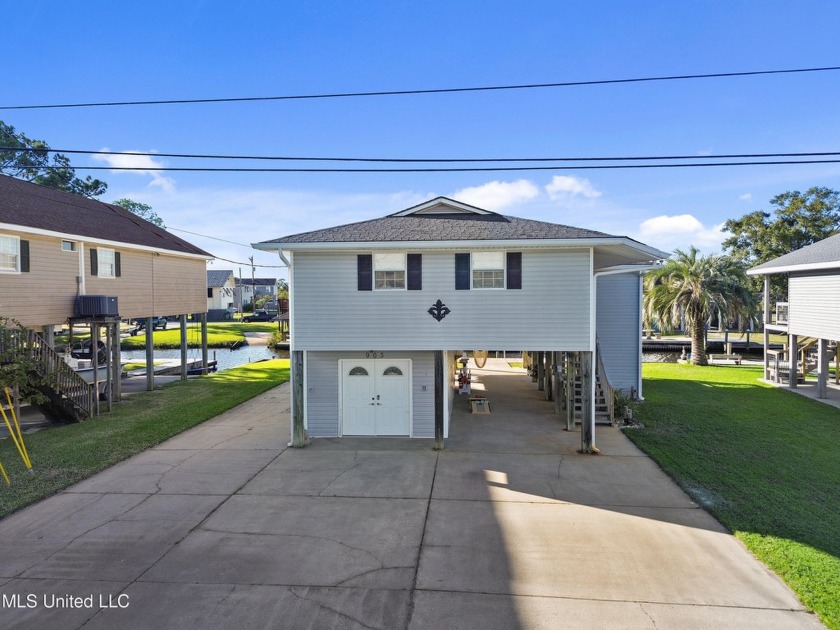 Welcome to 903 Deer Dr. This home is currently used as a family - Beach Home for sale in Bay Saint Louis, Mississippi on Beachhouse.com