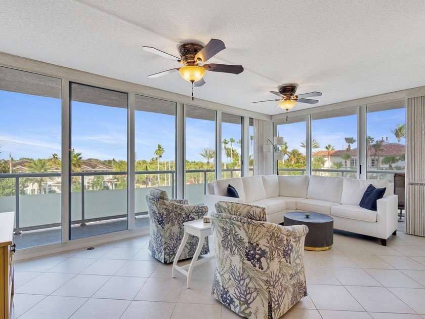 NEW AGENT NEW PRICE! $100k Price reduction. Experience beautiful - Beach Condo for sale in Vero Beach, Florida on Beachhouse.com