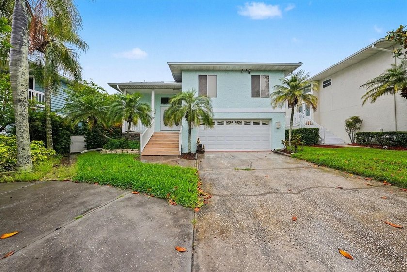 Welcome to your slice of the Florida waterfront lifestyle at - Beach Home for sale in New Port Richey, Florida on Beachhouse.com