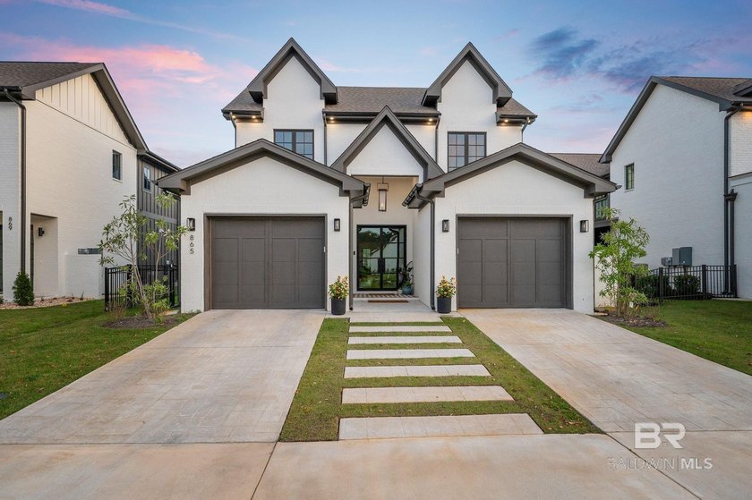 Experience refined coastal living in this better than new - Beach Home for sale in Gulf Shores, Alabama on Beachhouse.com