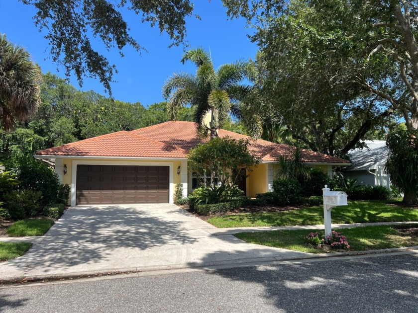 Nestled in the serene, oak tree-lined enclave of Frenchman's - Beach Home for sale in Palm Beach Gardens, Florida on Beachhouse.com
