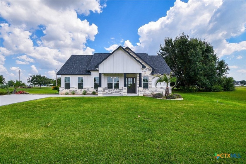 Welcome to 595 Buckskin Dr. in the gated coastal community of - Beach Home for sale in Palacios, Texas on Beachhouse.com