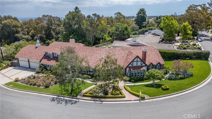 If live on, or have driven down, Pleasant Hill Drive, you have - Beach Home for sale in Rolling Hills Estates, California on Beachhouse.com