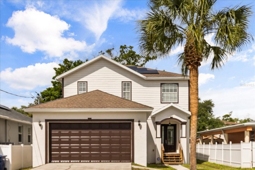 Welcome to one of the best values in South Tampa, offering over - Beach Home for sale in Tampa, Florida on Beachhouse.com