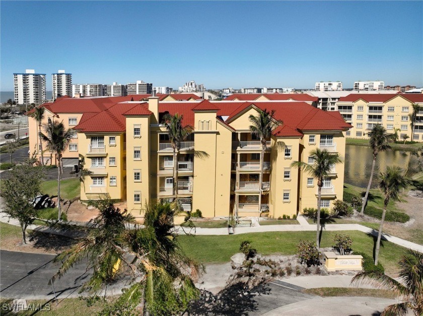 Beautifully furnished, turnkey, 2BR + Den, 2 BA, 4th Floor - Beach Condo for sale in Fort Myers Beach, Florida on Beachhouse.com