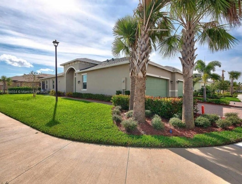 Get ready to own this elegantly kept 2 bedroom, 2 bath villa - Beach Home for sale in Port Saint Lucie, Florida on Beachhouse.com