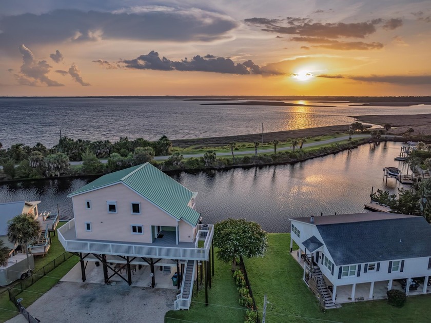 Nestled in the secluded community of Oyster Bay, this Gulf Coast - Beach Home for sale in Crawfordville, Florida on Beachhouse.com