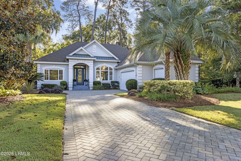 WAKE UP TO SUNRISES OVER THE TREES & BIRDS SINGING! Step inside - Beach Home for sale in Bluffton, South Carolina on Beachhouse.com