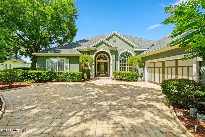 Welcome to Deercreek Country Club! This comfortable and inviting - Beach Home for sale in Jacksonville, Florida on Beachhouse.com