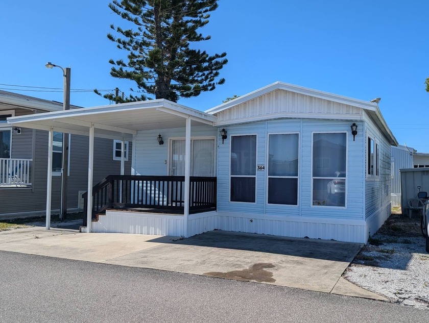 Experience the best of Florida retirement living in this fully - Beach Home for sale in Ruskin, Florida on Beachhouse.com