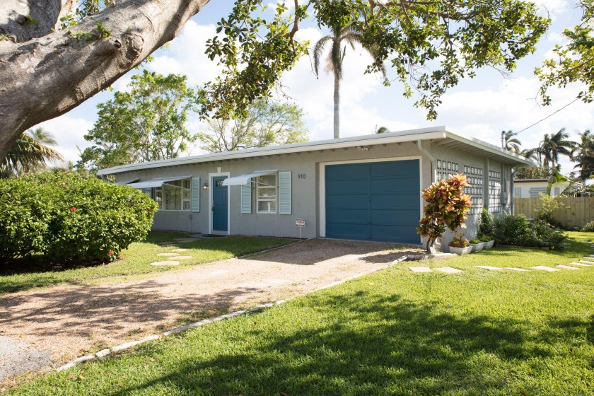 Great investment opportunity! Room for an addition and - Beach Home for sale in Delray Beach, Florida on Beachhouse.com