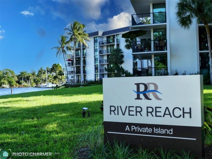 Be prepared to be impressed! No expense spared with this amazing - Beach Condo for sale in Fort Lauderdale, Florida on Beachhouse.com