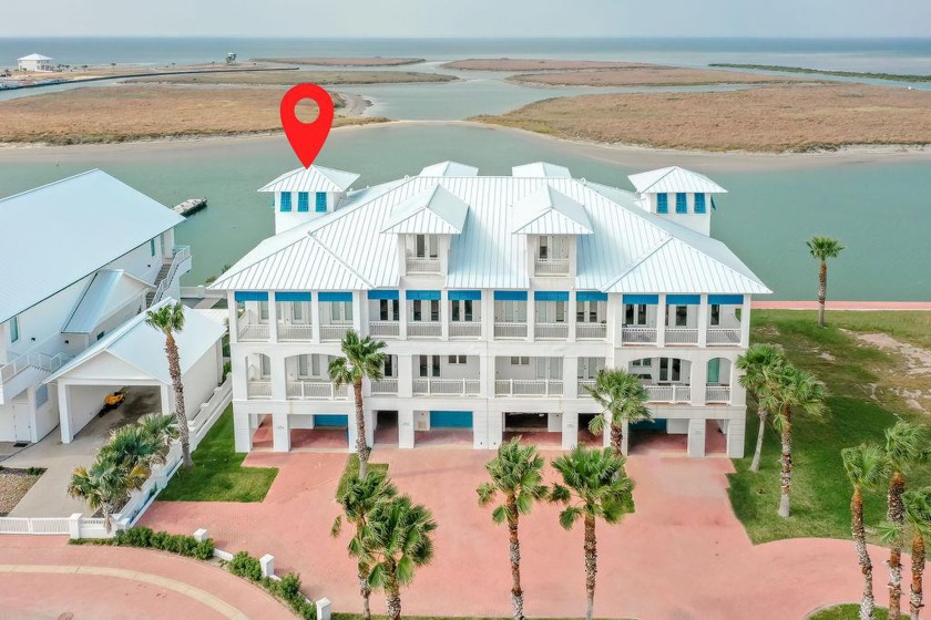 8411 Marina Dr. is an exquisite bayfront townhome located in The - Beach Townhome/Townhouse for sale in South Padre Island, Texas on Beachhouse.com