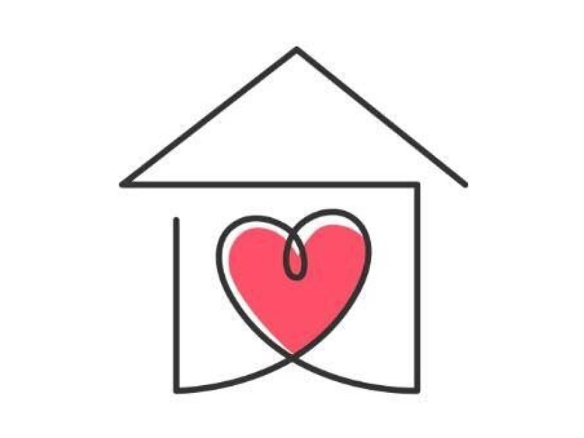 AFFORDABLE and MOVE- IN READY! Don't miss this home with the - Beach Home for sale in Fort Walton Beach, Florida on Beachhouse.com