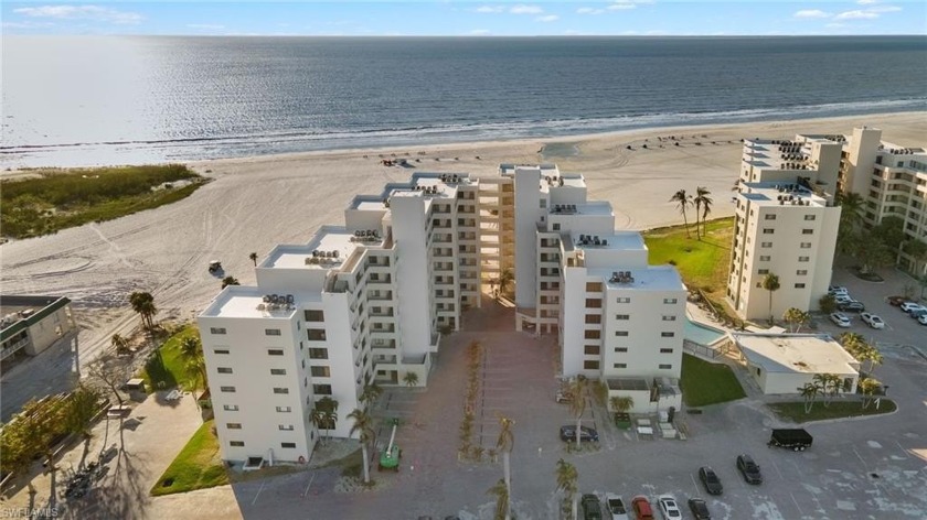 READY FOR IMMEDIATE OCCUPANCY! Step into your dream condo in - Beach Home for sale in Fort Myers Beach, Florida on Beachhouse.com