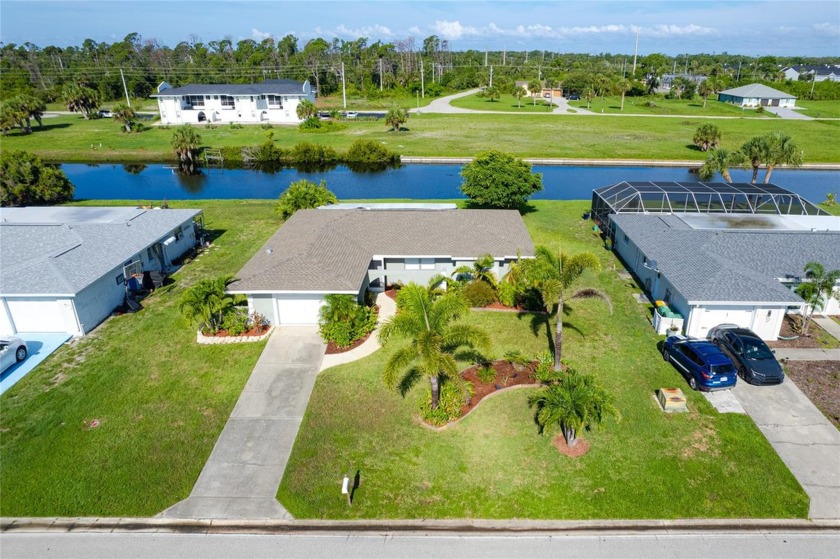 UPDATE:  This property is back on the Market due to the buyer's - Beach Home for sale in Rotonda West, Florida on Beachhouse.com