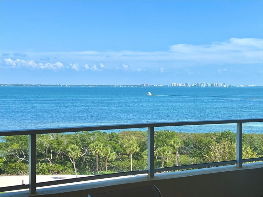 $200,000 Price Improvement!!  Enjoy panoramic views of sunrise - Beach Condo for sale in Longboat Key, Florida on Beachhouse.com