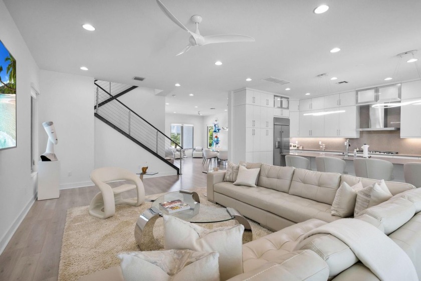 STUNNING home with open layout, flex space, private office and - Beach Home for sale in Palm Beach Gardens, Florida on Beachhouse.com