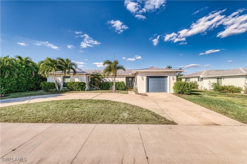 Welcome to this waterfront  Renovated Single Family Home oasis - Beach Home for sale in Marco Island, Florida on Beachhouse.com