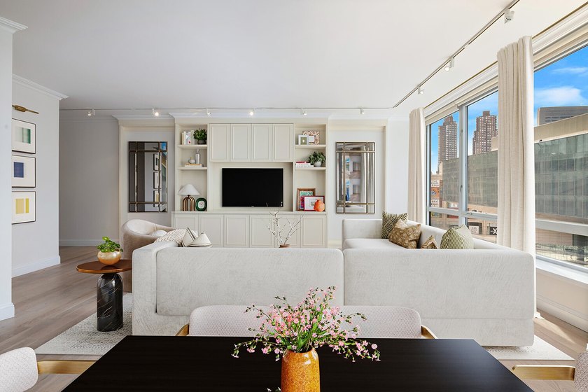 150 Columbus Ave 4A - Beach Apartment for sale in New York, New York on Beachhouse.com