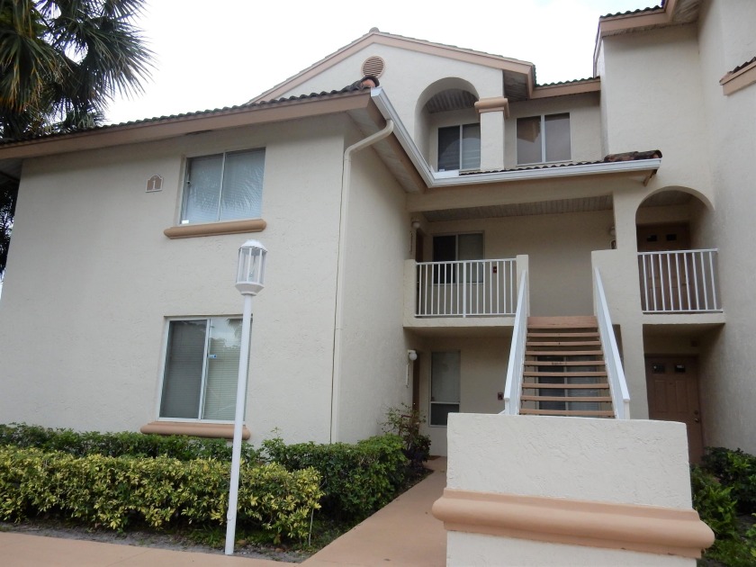 SPACIOUS 2 STORY LOFT STYLE CONDO FURNISHED TURNKEY. GATED - Beach Condo for sale in West Palm Beach, Florida on Beachhouse.com