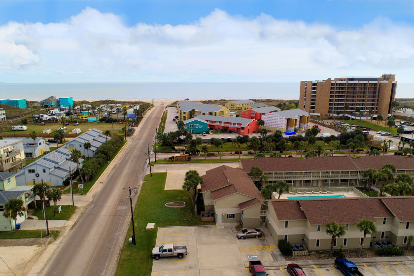 Fully remodeled condos! Large pool! Only a block to the - Beach Vacation Rentals in Port Aransas, Texas on Beachhouse.com